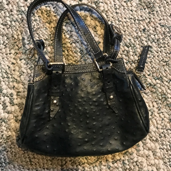 Dooney & Bourke Handbags - Vintage leather dooney bag!